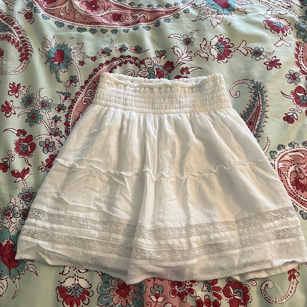 Hollister white skirt